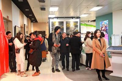 不可小看·霍晓艺术个展 西部文化产业中心招商中心的艺术盛宴